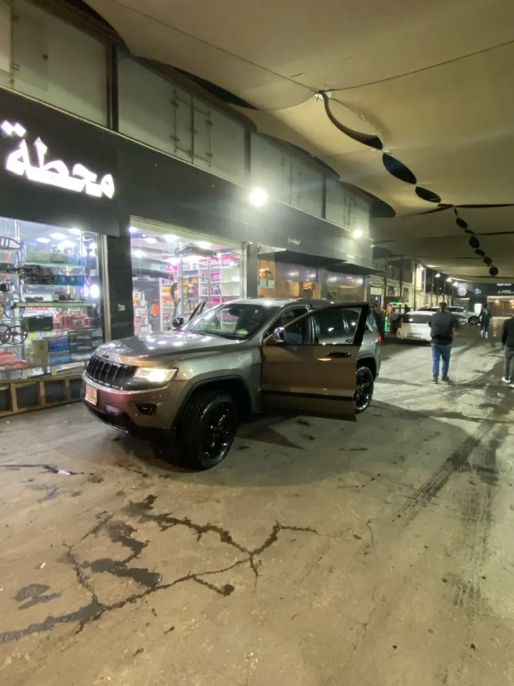 جيب جراند شيروكي مميز