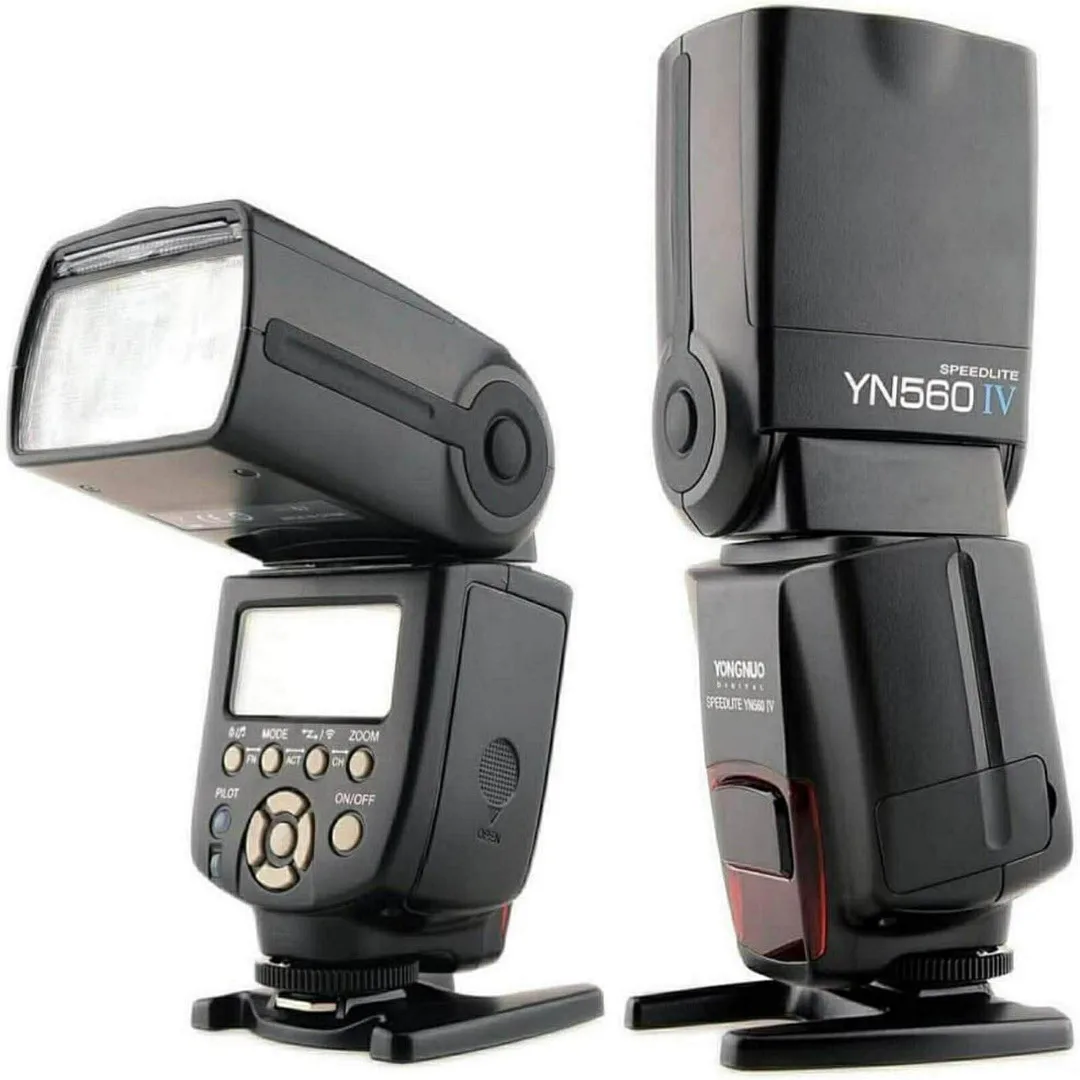 Yongnuo YN560 IV wireless flash speedlite.