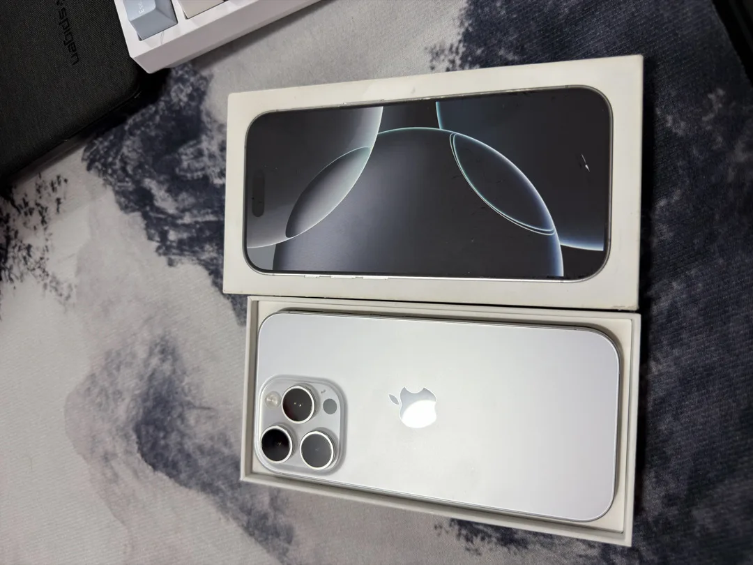 iPhone 16 Pro 512GB ايفون ١٦ برو بسعة ٥١٢ جيجابايت Like new