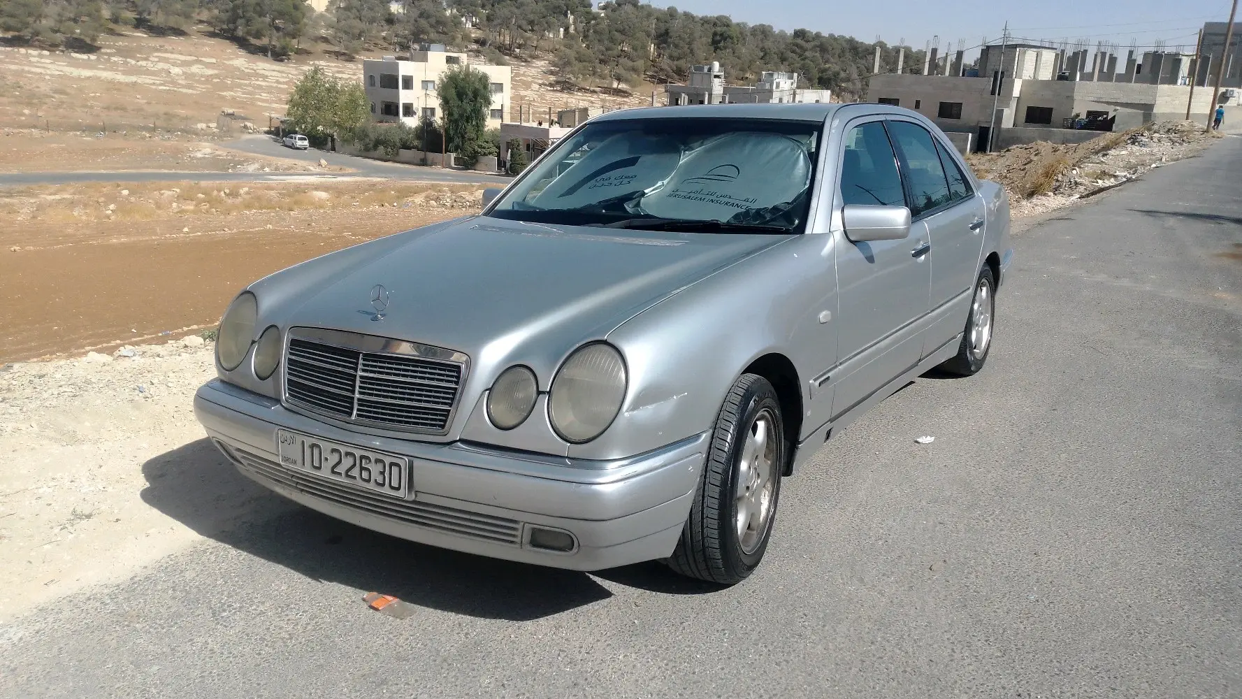 مرسيدس قرش ونص موديل 99 للبيع