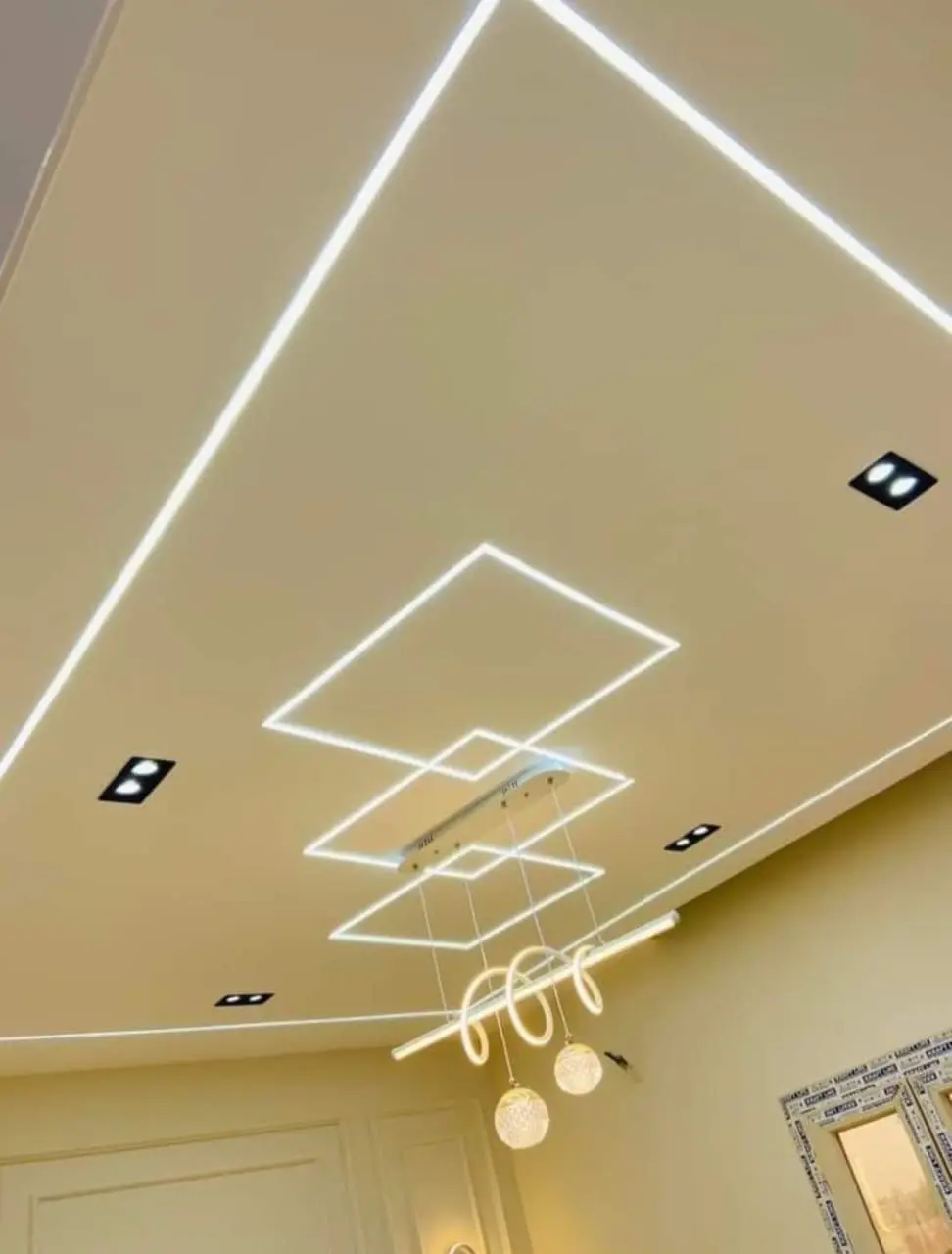 كهربجي صيانه تركيب تمديدات كمرات مراقبه صوتيات شبكات نت