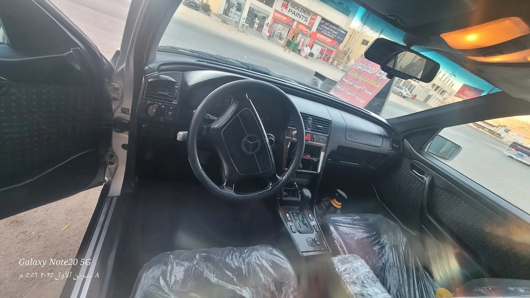 بسم الله الرحمن الرحيمللبيمرسيدس بنز C200 موديل 1997 أصلي لون سلفرماتور 2000cc ا