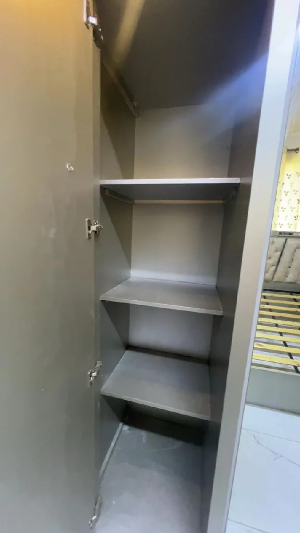 gallery 10
