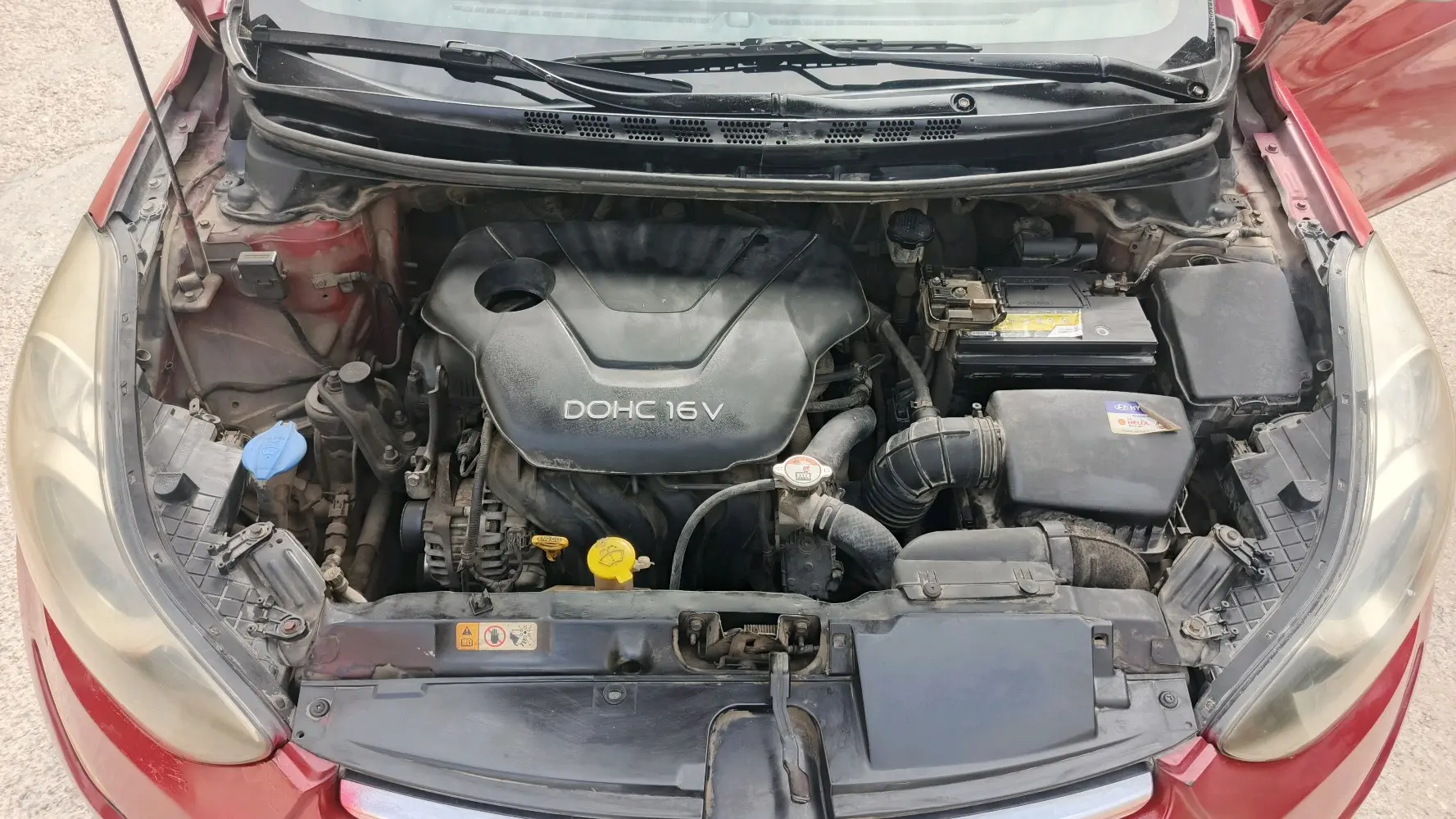 هيونداي النترا 2015