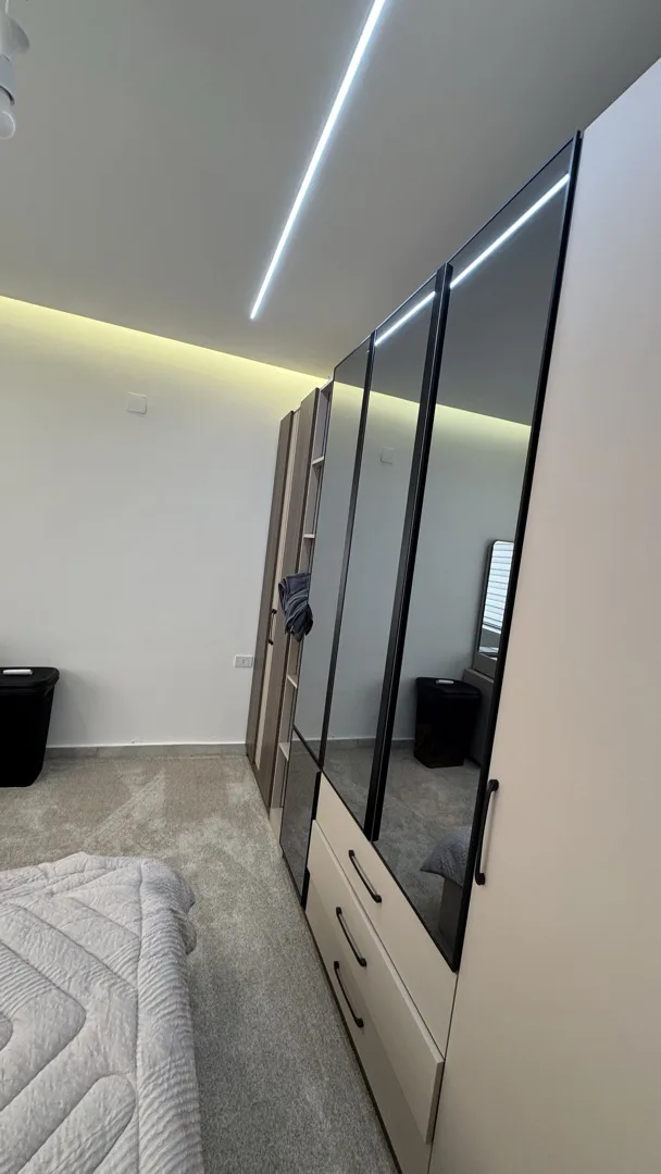 gallery 14