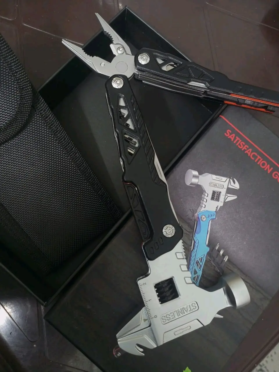 مطرقة متعددة الاستخدام 18 في 1