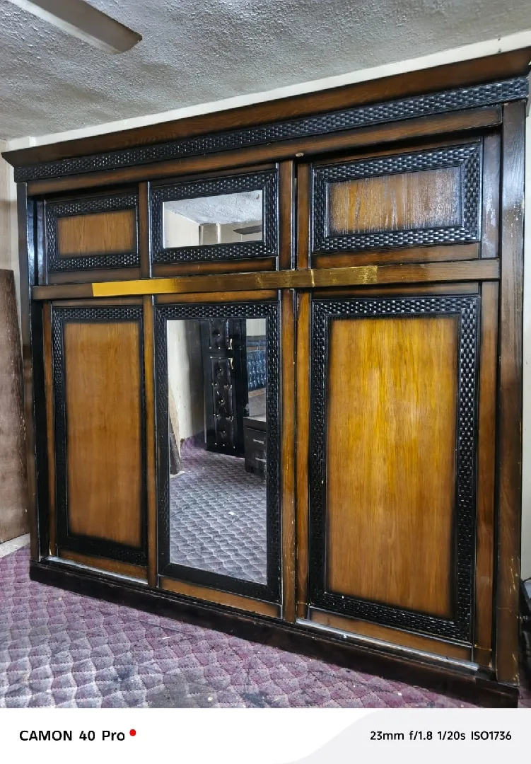 gallery 8