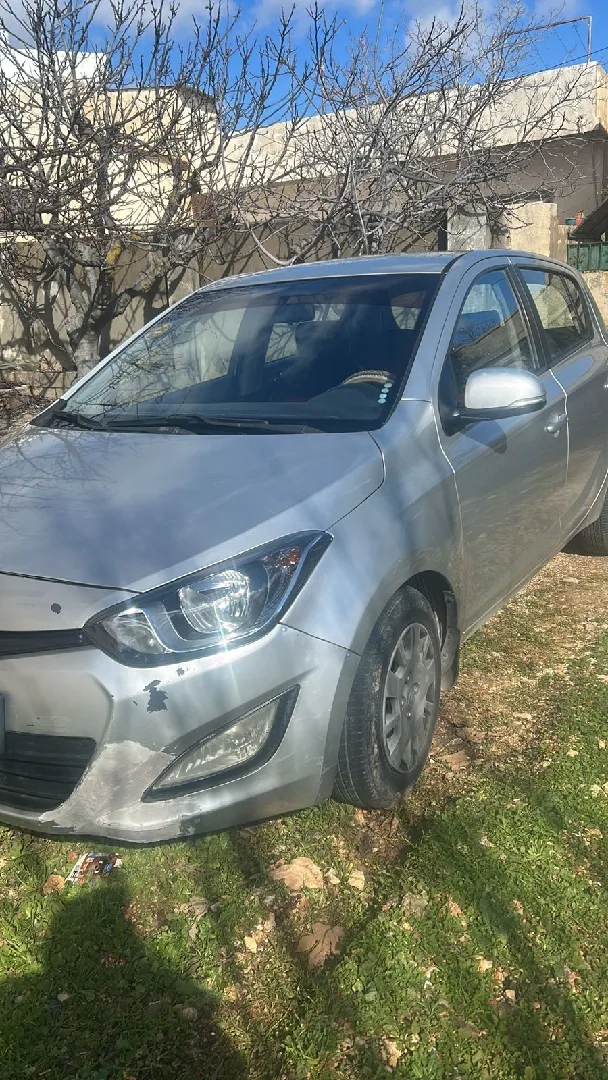 هونداي  i20
