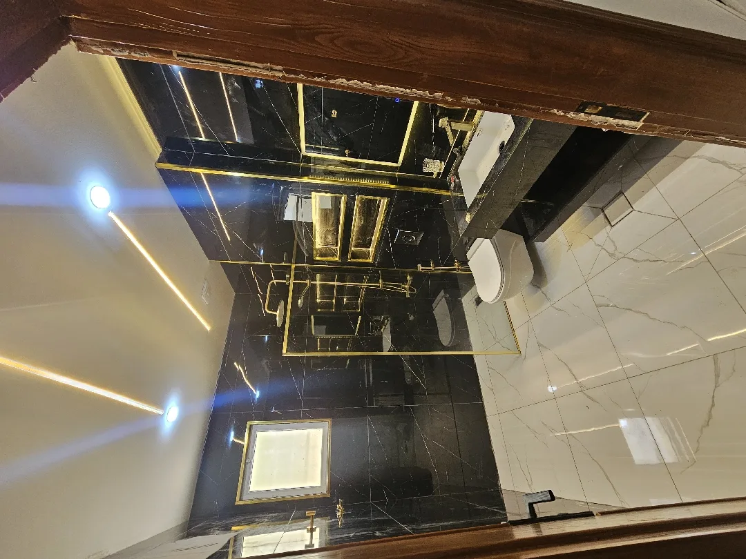 gallery 2