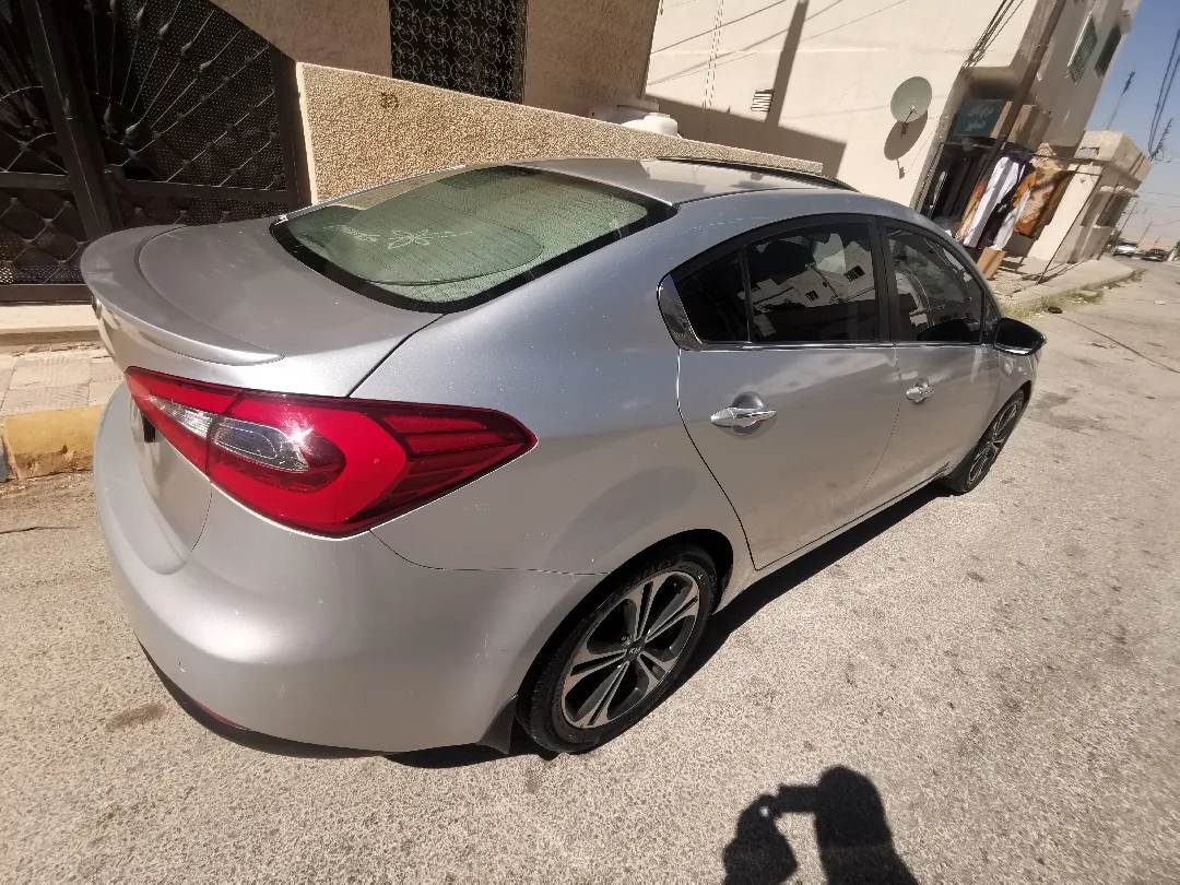 كيا سيراتو 2016 بحالة ممتازة للبيع وارد الوكالة 1600cc DOCH