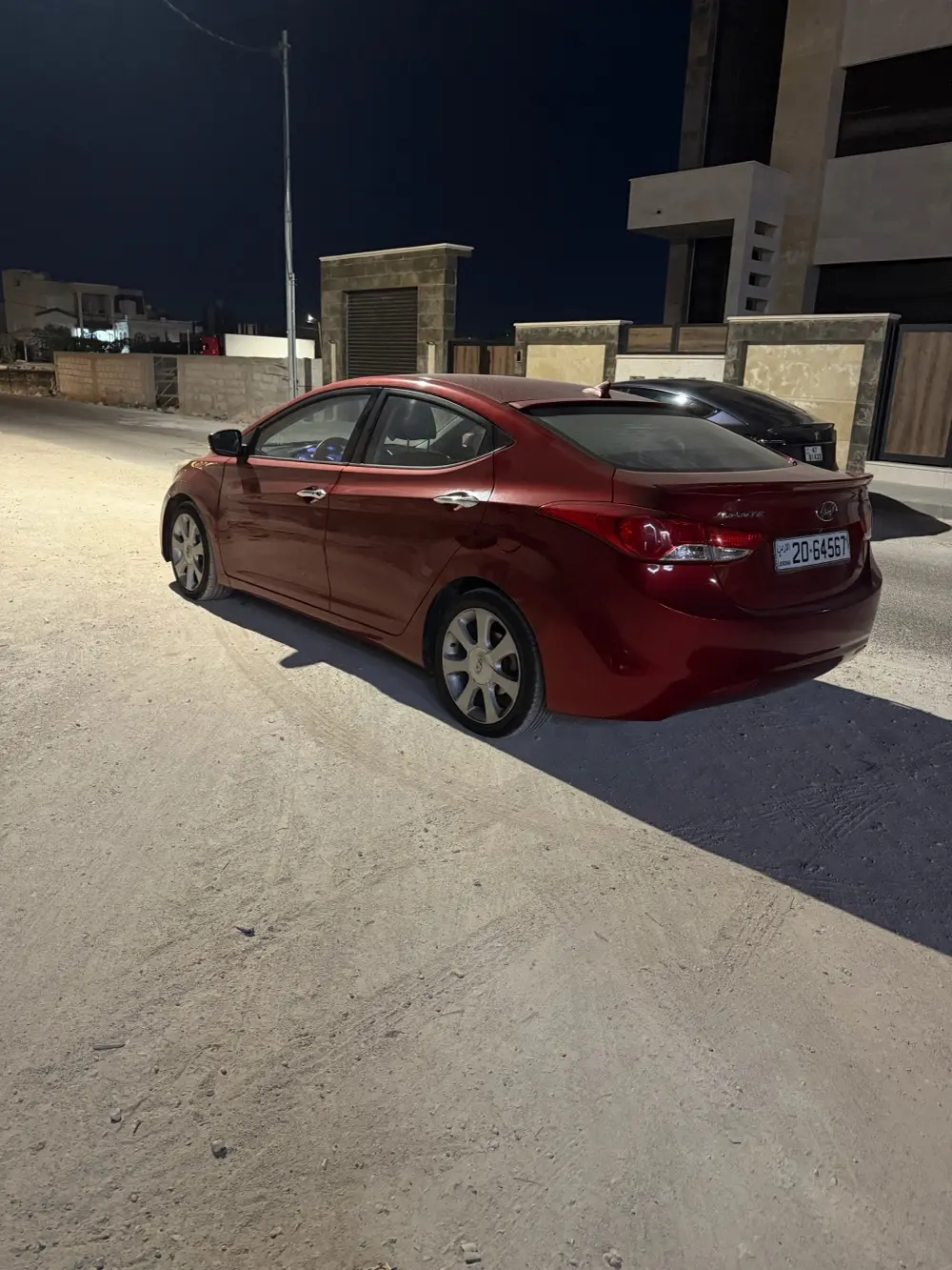 افانتي md للبيع موديل ٢٠١١ فل كامل بدون الفتحة اربعة جيد