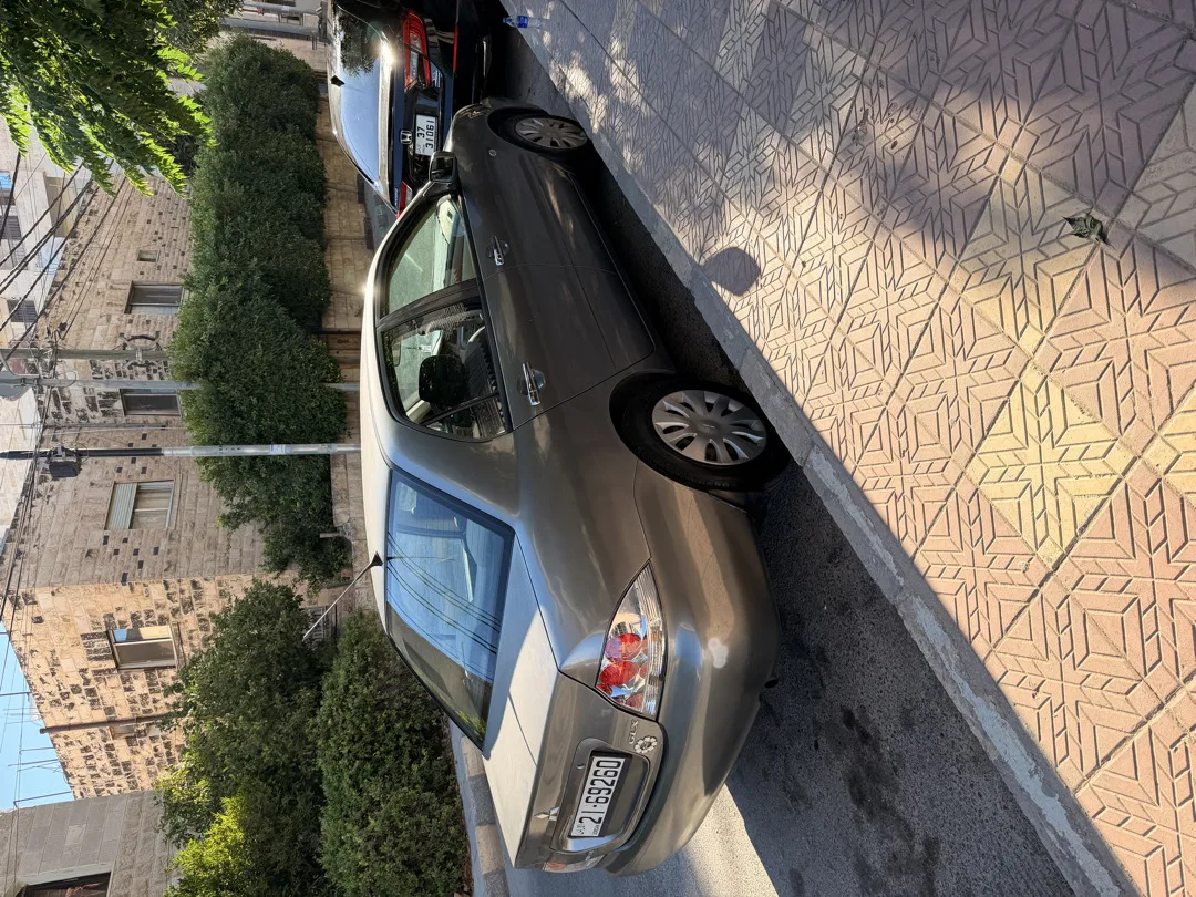 ميتسوبيشي لانسر موديل ٢٠١٣ للبيع glx