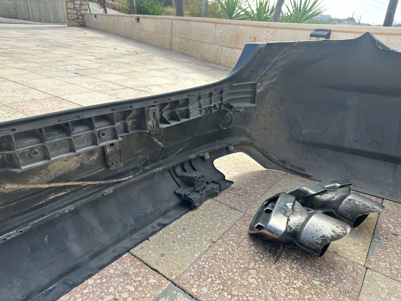 قشرة طمبون مرسيدس W212