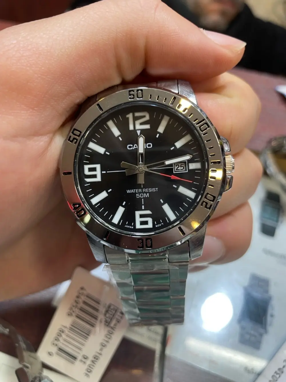 ساعة كاسيو الأنيقة عقارب