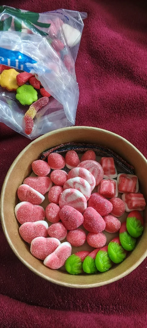 باقات وبوكسات كاندي طري وزاكييي بأسعار مناسبة للكل والطعمم خيال🩷😋