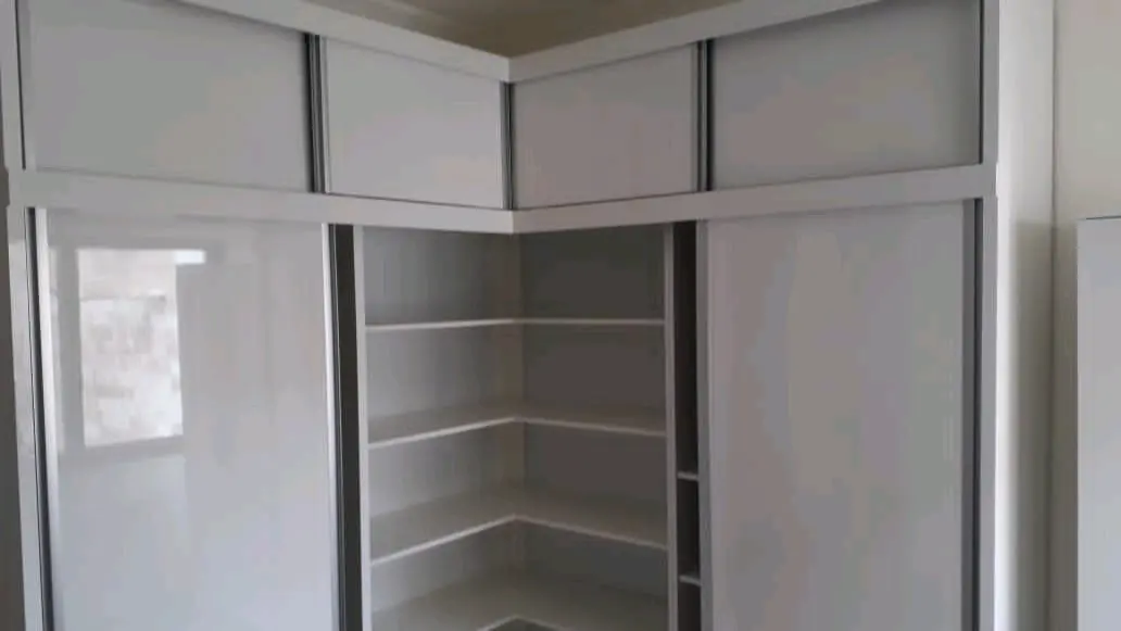 gallery 6