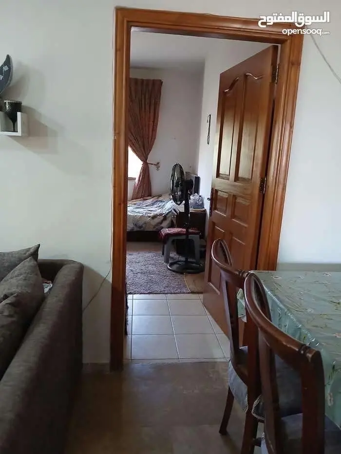 شقة ارضيه سوبر ديلوكس على مستوى الشارع في ارقى احياء الكماليه