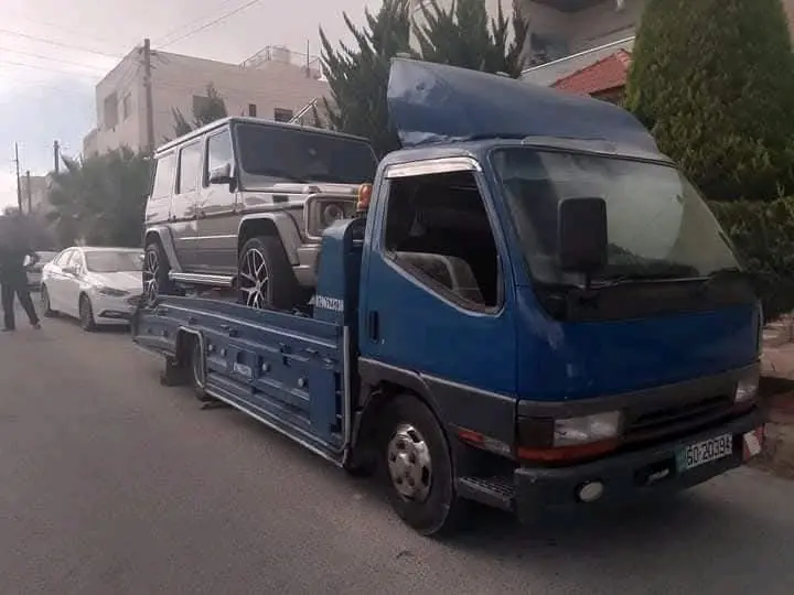 ونش للنقل السيارات والبضائع
