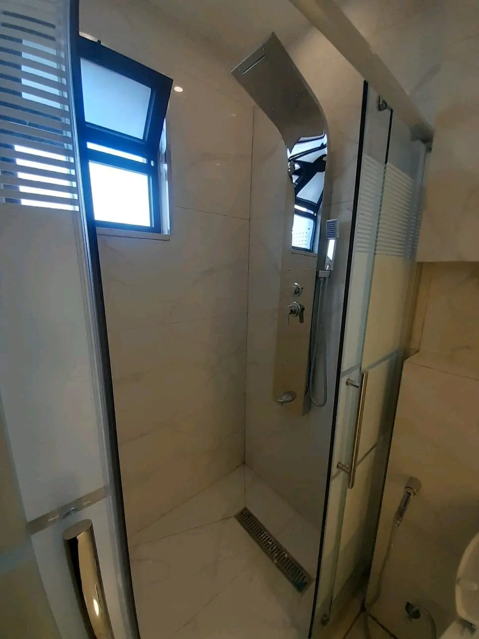 عااااجل شقق فخمه للبيع