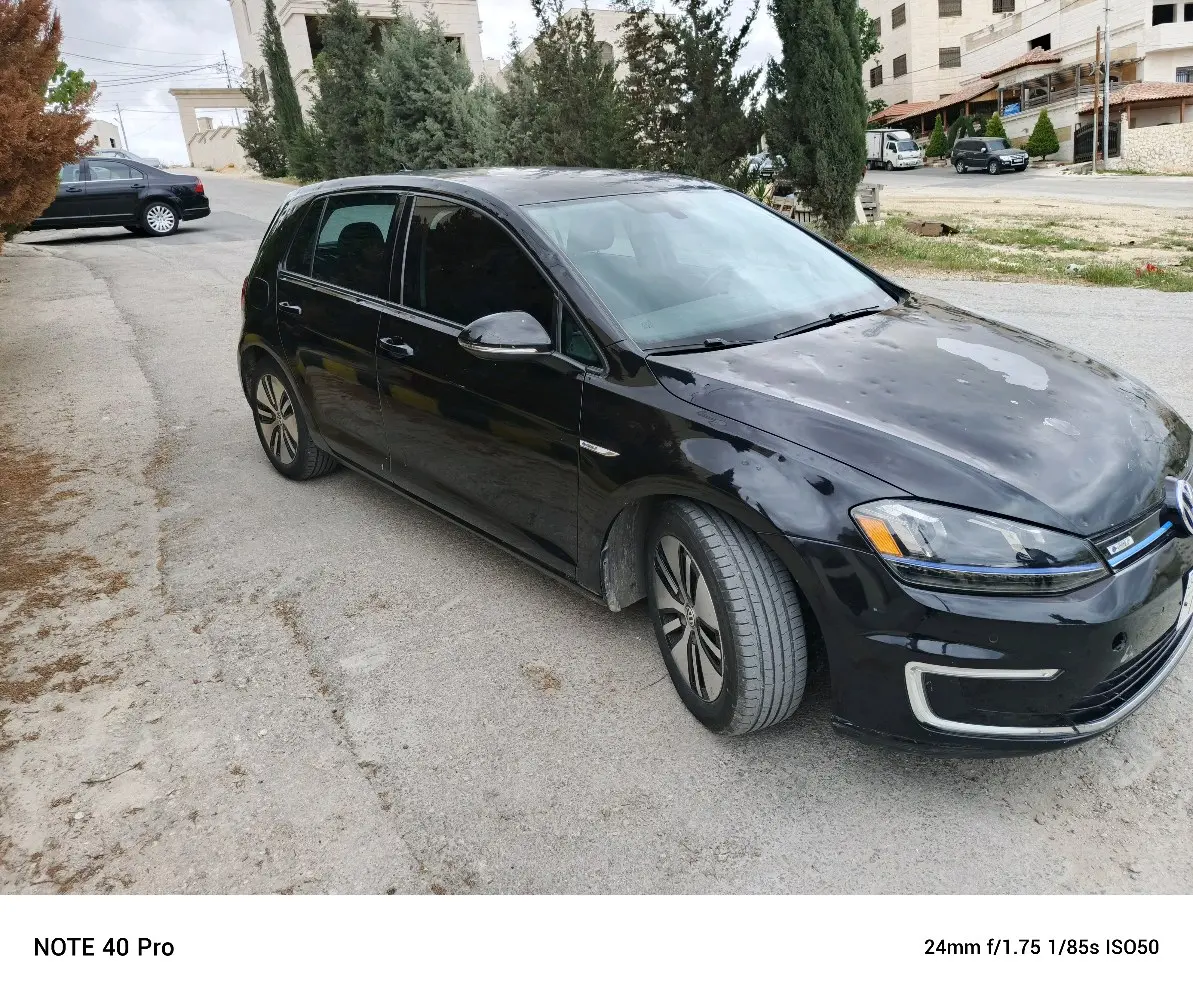 اي جولف 2016 بريميوم الماني للبيع