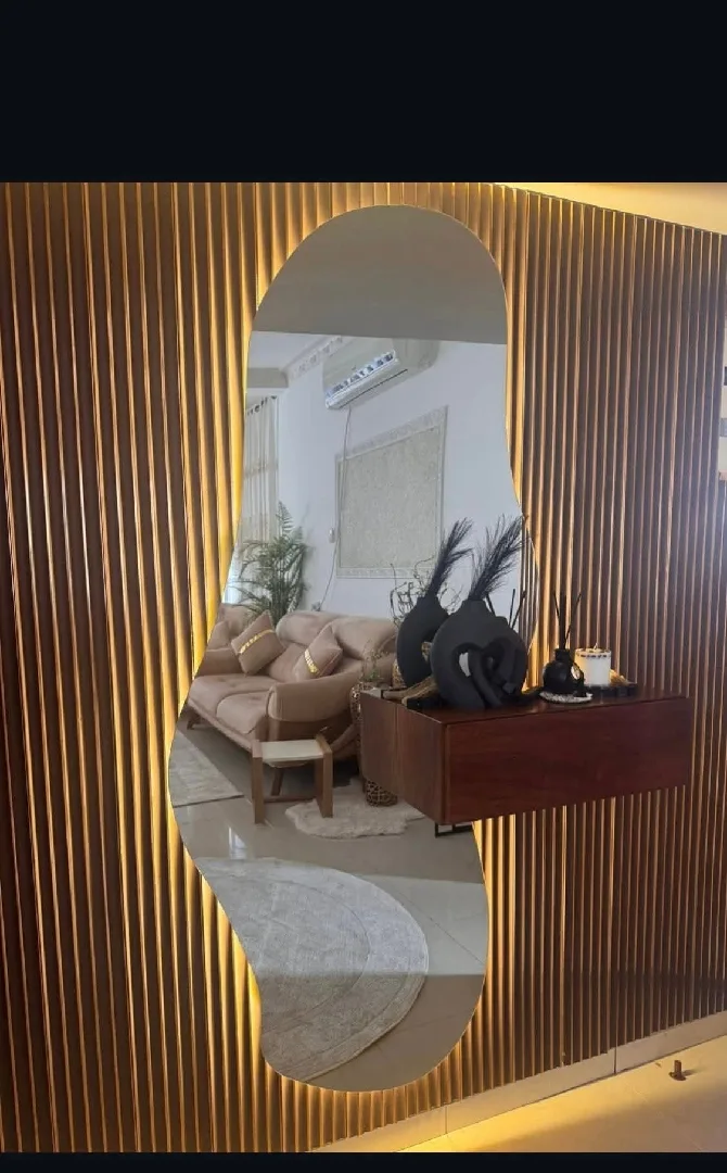 gallery 8