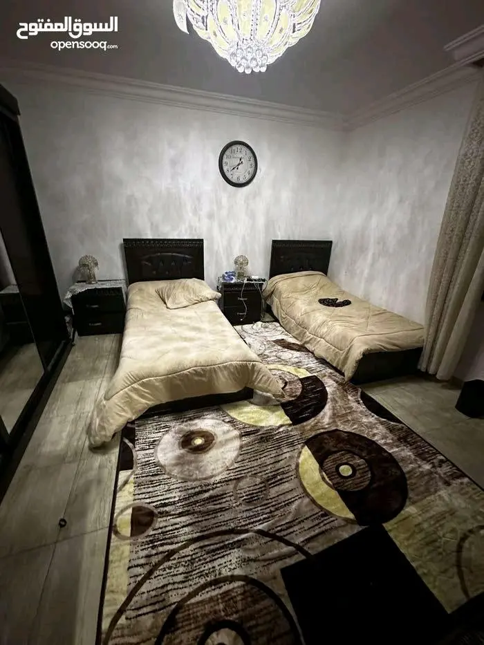 شقة دوبلكس أرضية  للبيع في ابوعلندا