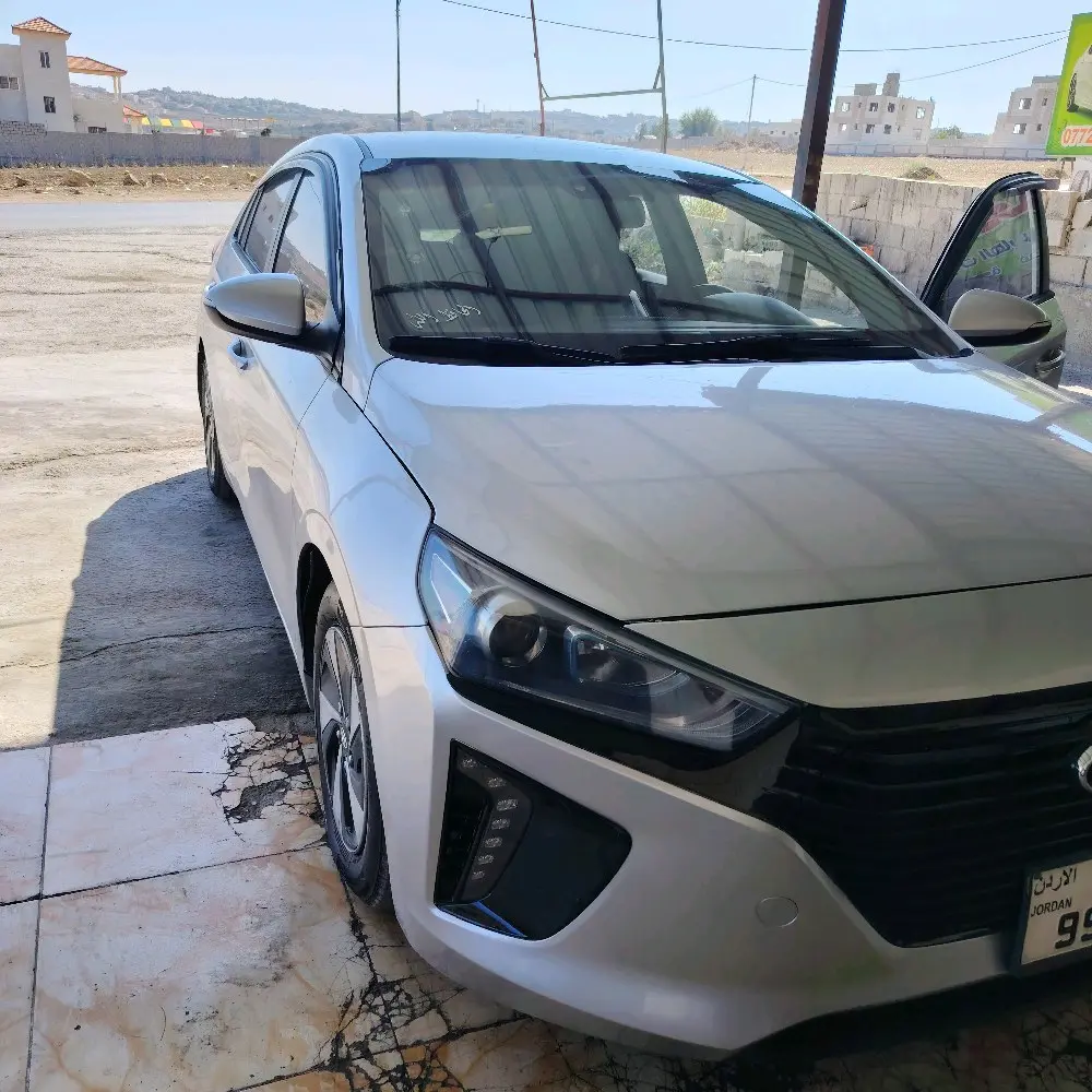 هيونداي ايونيك