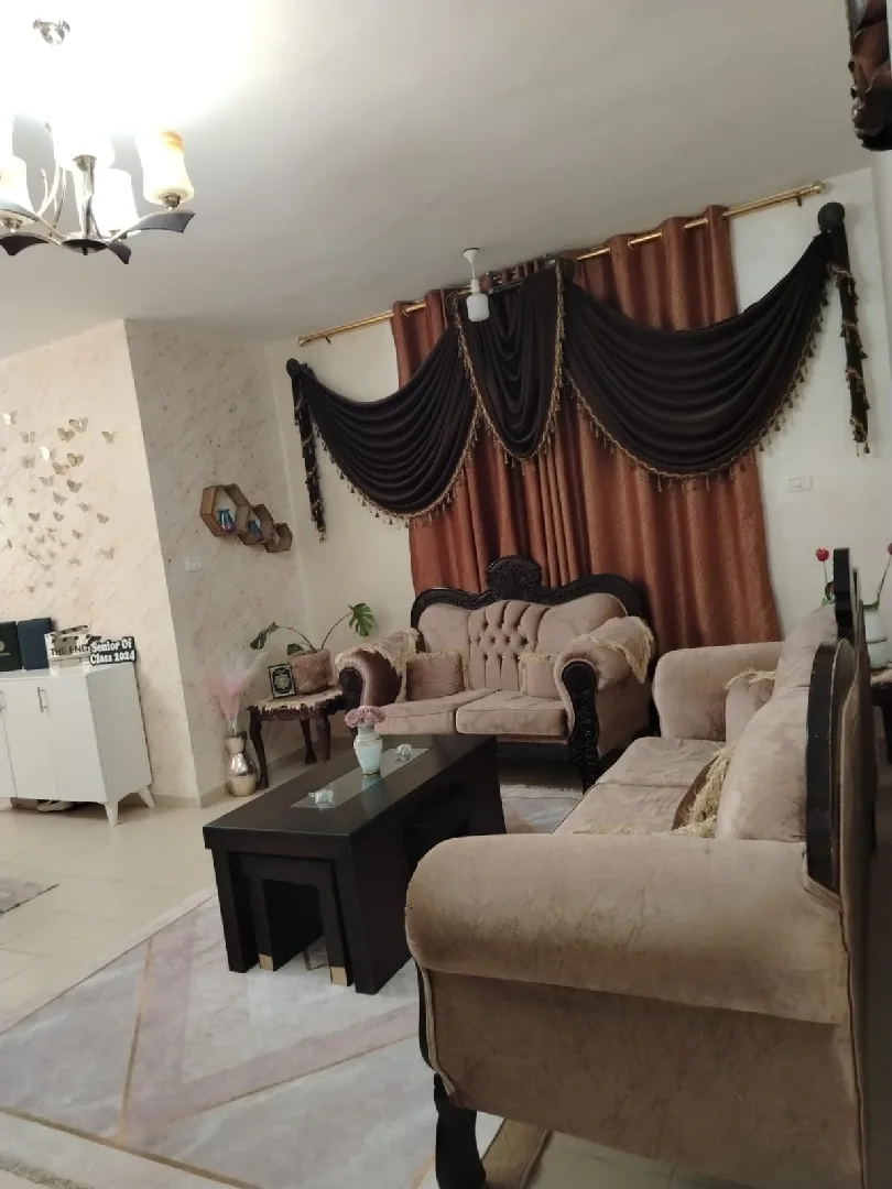 شقة للبيع كاش  أو اقساط مع رهن