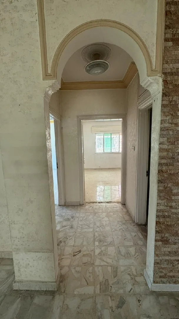 gallery 8