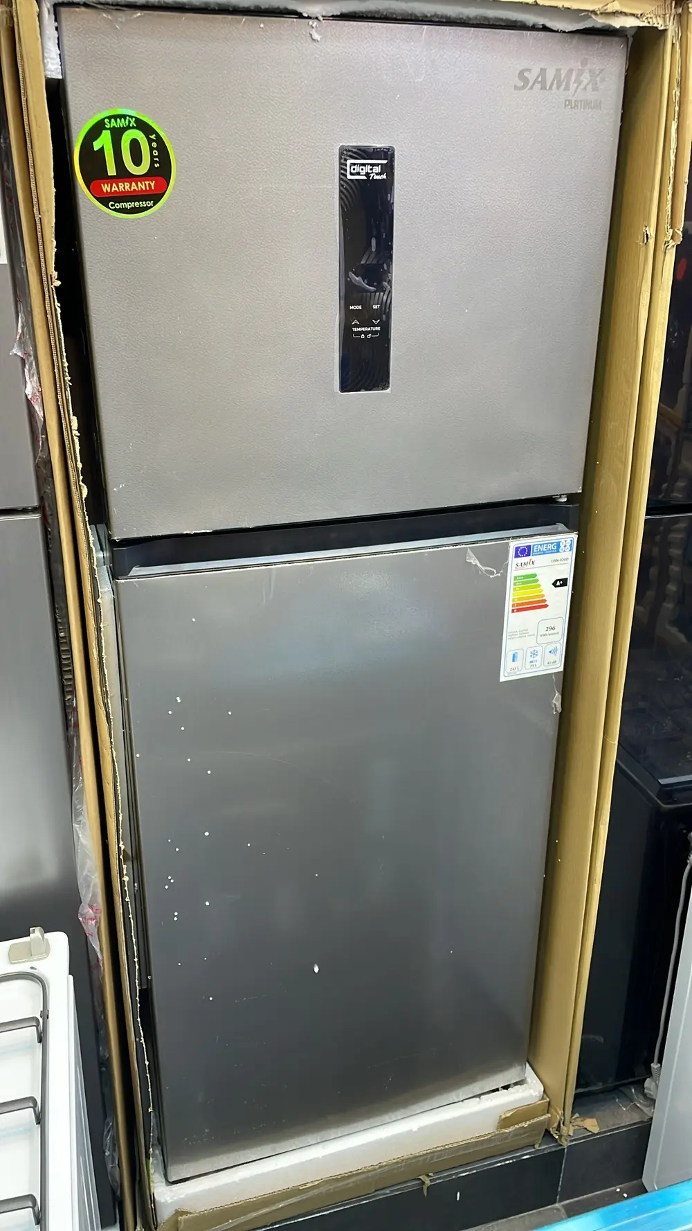 ثلاجة سمكس نوفرست