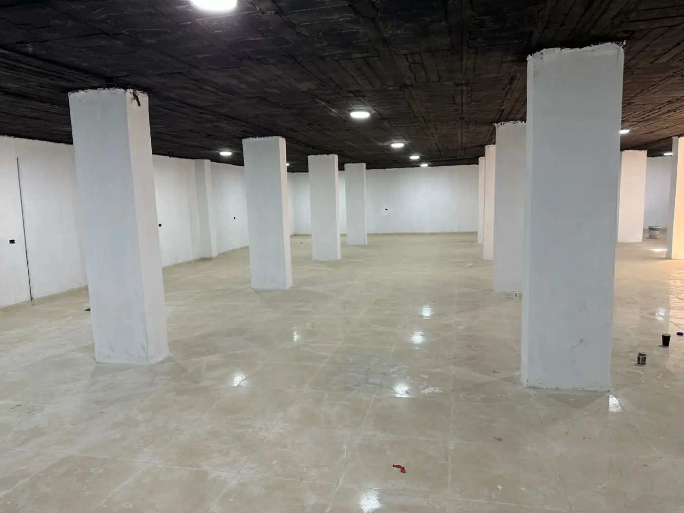 تسوية مساحة 400 متر مفتوحة /  شارع اربد الحصن الرئيسي