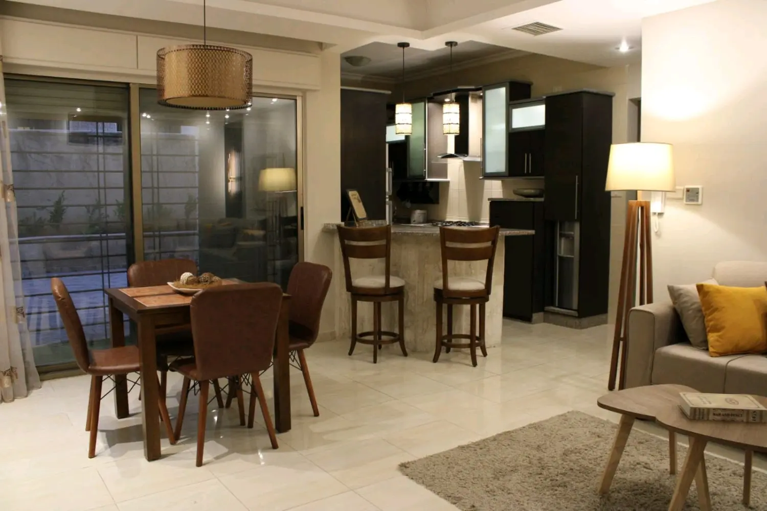 شقة للايجار قرب كوزمو السابع