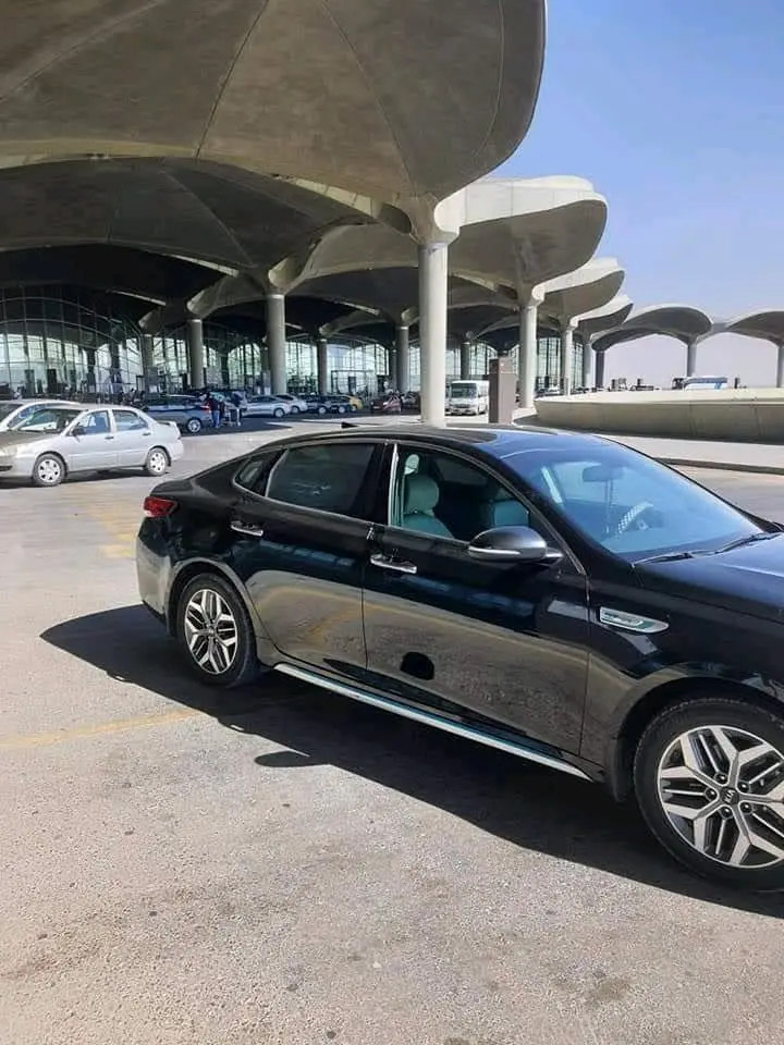 جولات سياحيه ، استقبال وتوصيل لجميع المعابر الحدوديه الجويه والبريه والبحريه .