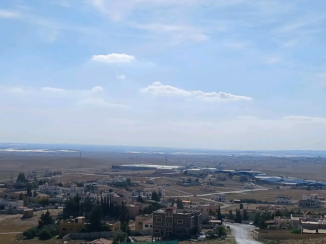 أرض مميزة للإستثمار أو لبناء مزرعة فاخرة