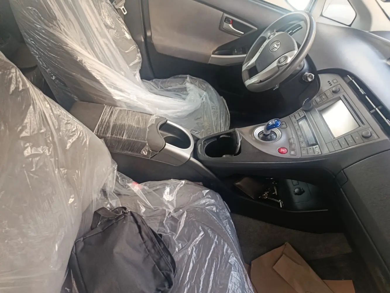 تويوتا بريوس 2015