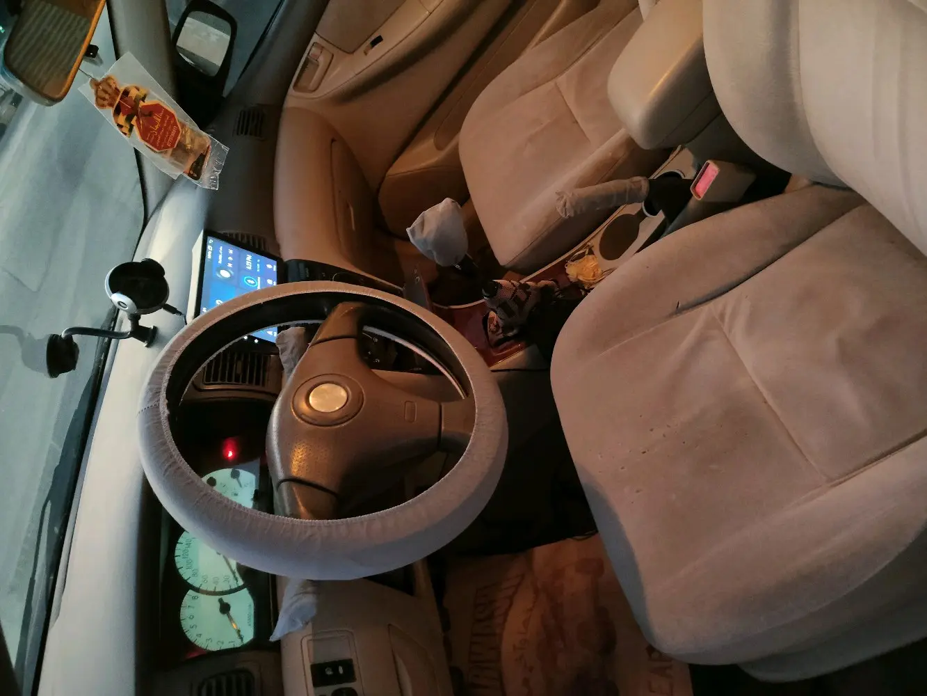 تويوتا كورولا 2001 بوكيمون