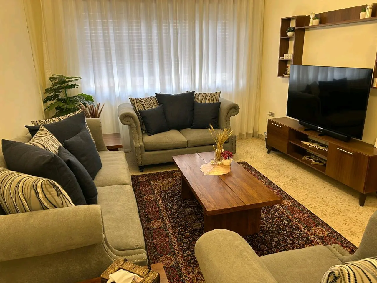 طقم كنب ايطالي مستعمل