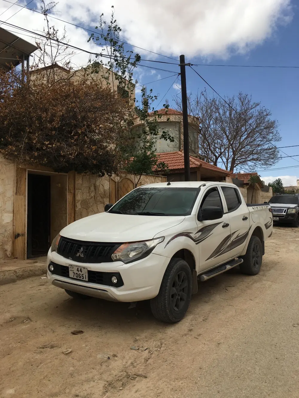 متسوبيشي l200 2016