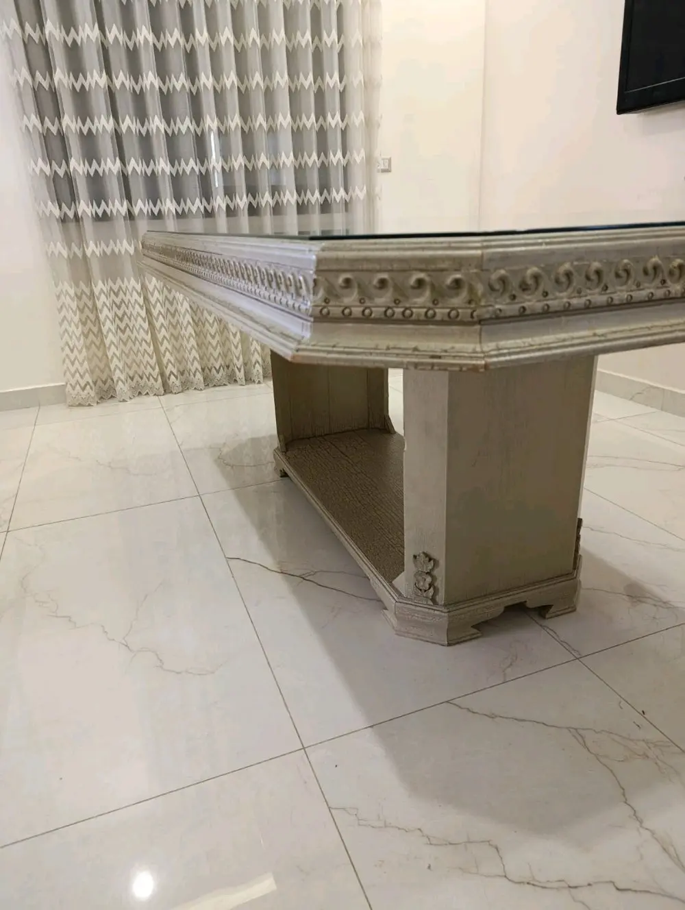 طاولات و طاوله سفره