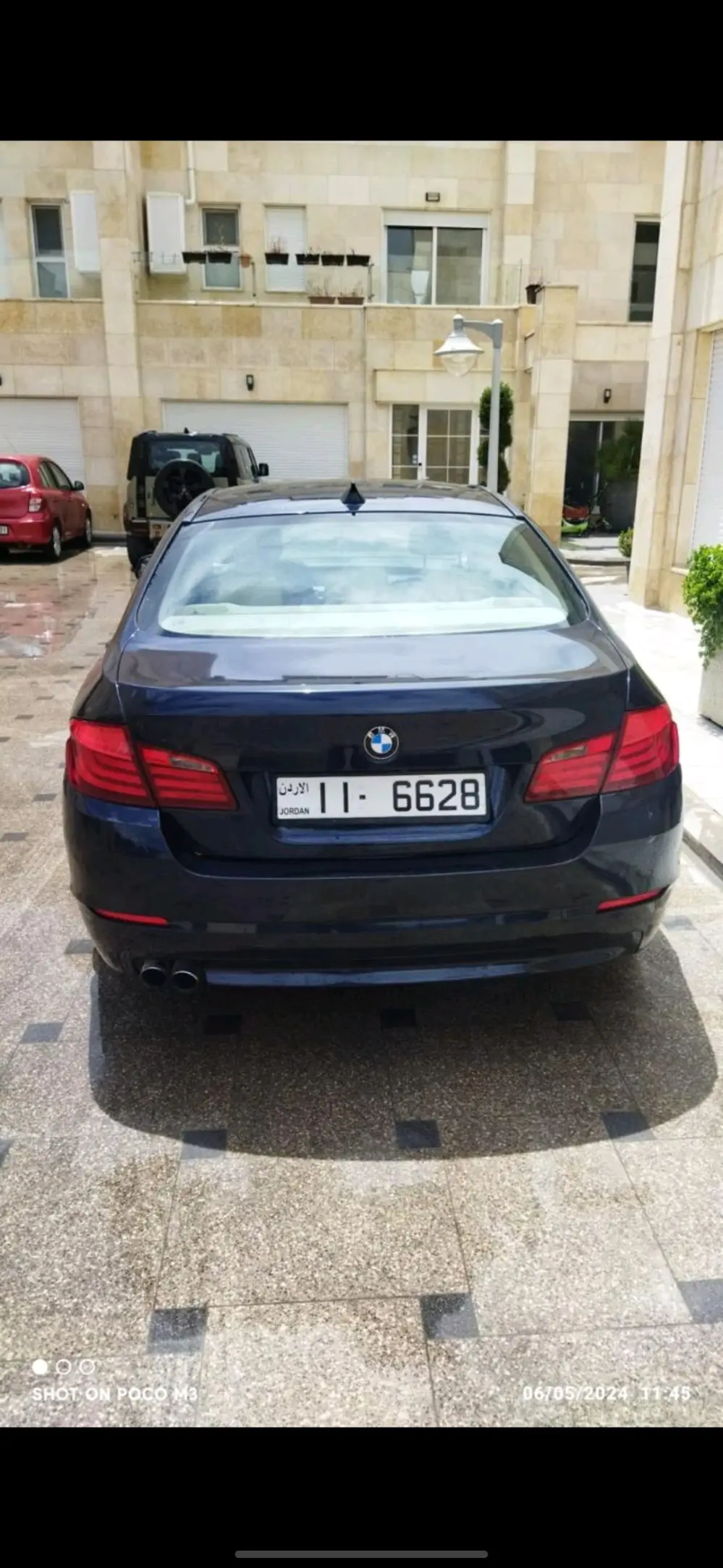 BMW F10 2011 523i