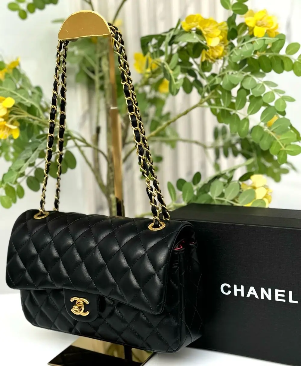 شناتي شانيل وديور كوبي ماستر