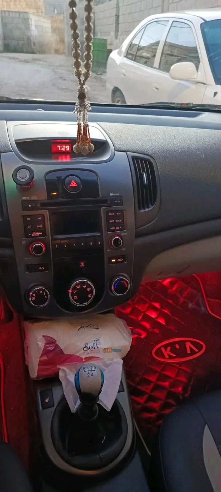 كيا فورتي 2010 اربع بواب