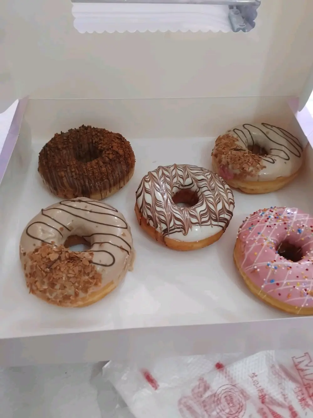 دونت 🍩 طازج يوميا للمطاعم والكوفي هاوس والمخابز بسعر الجمله لطلب 0799225563