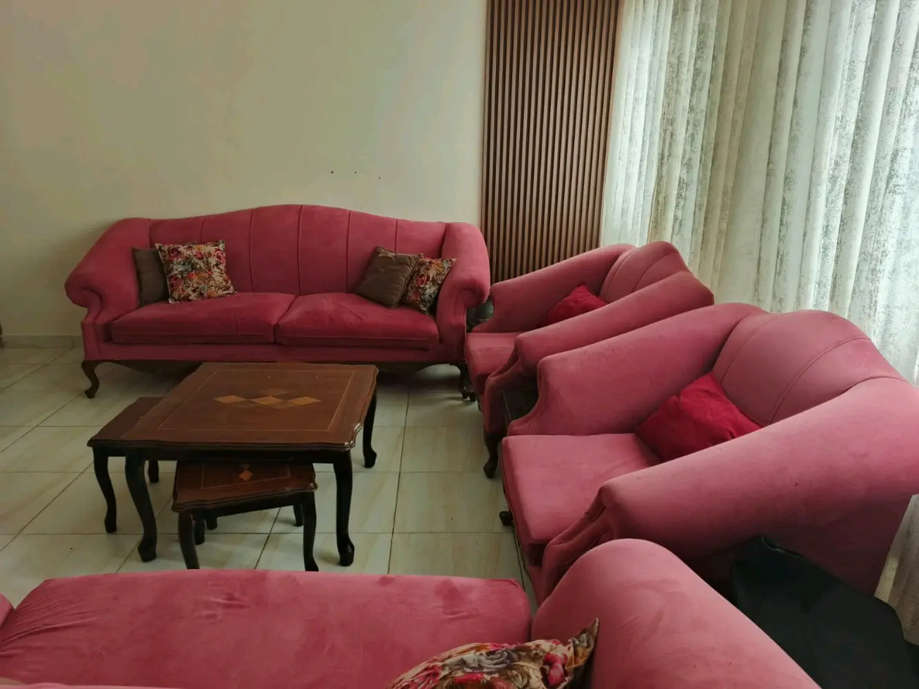 طقم كنب 7 مقاعد