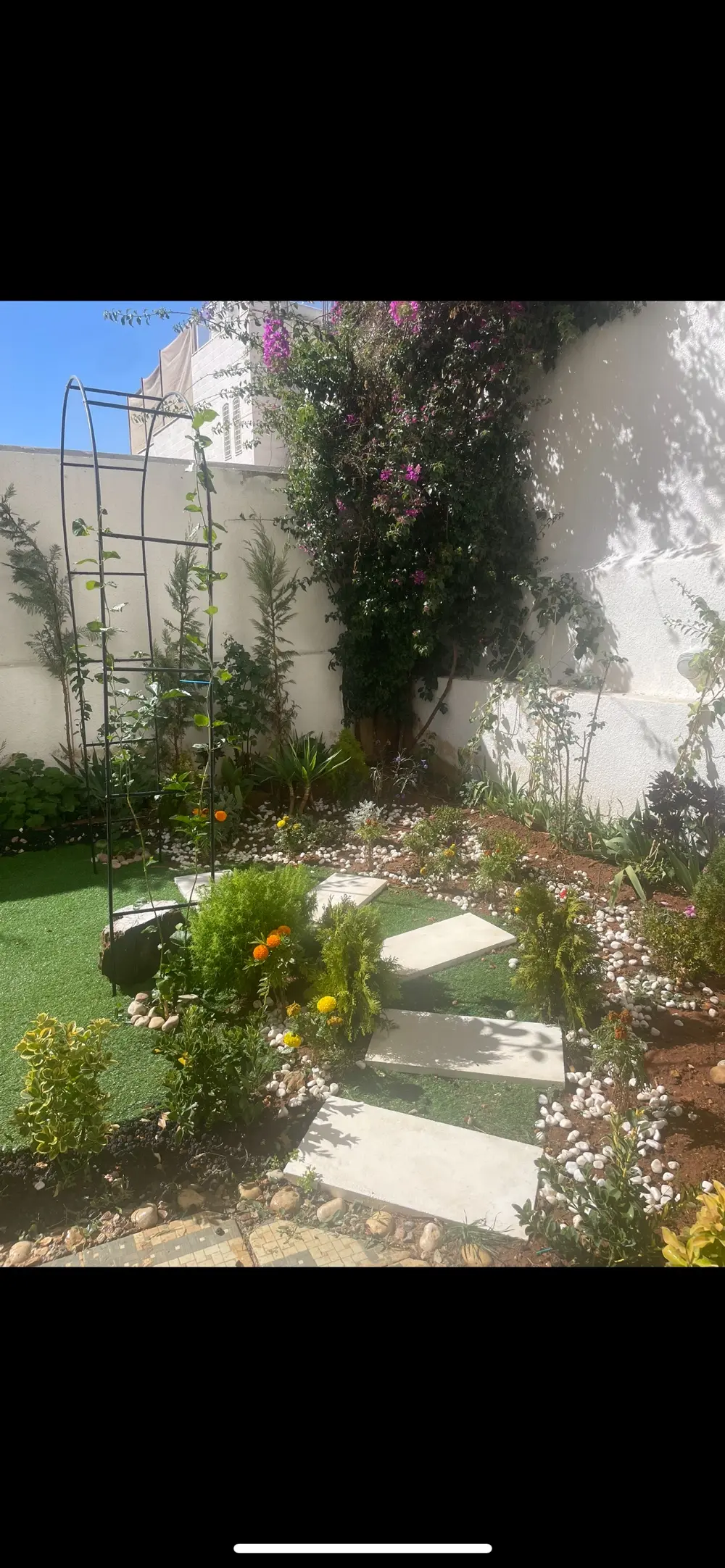 شقة ارضية دوبلكس بافخم وارقى مناطق ام اذينة من المالك