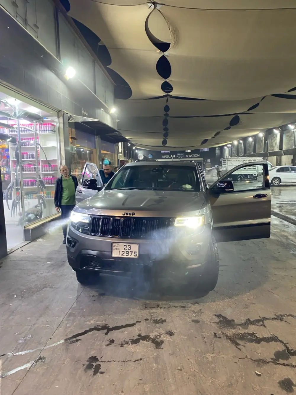 جيب جراند شيروكي مميز