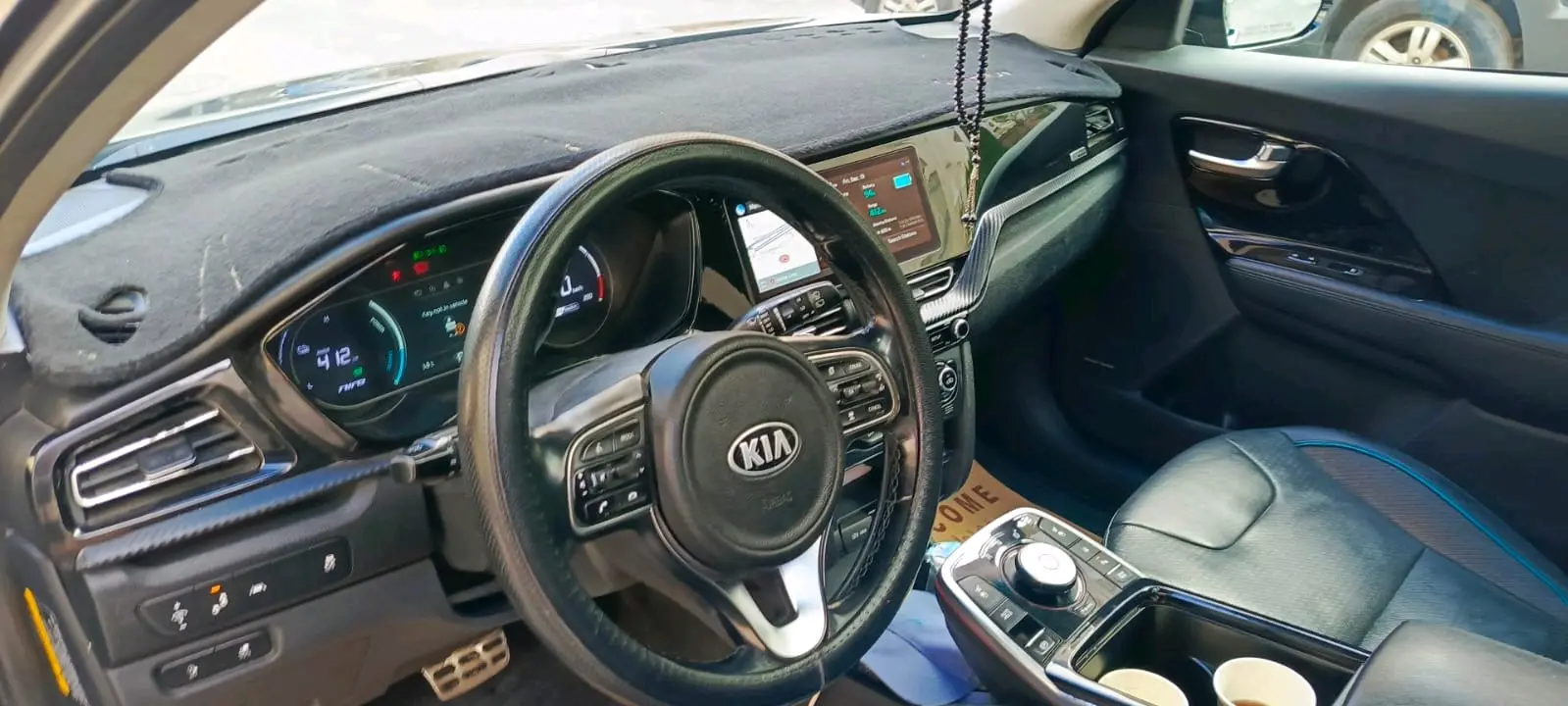 kia niro +962 7 9796 5738