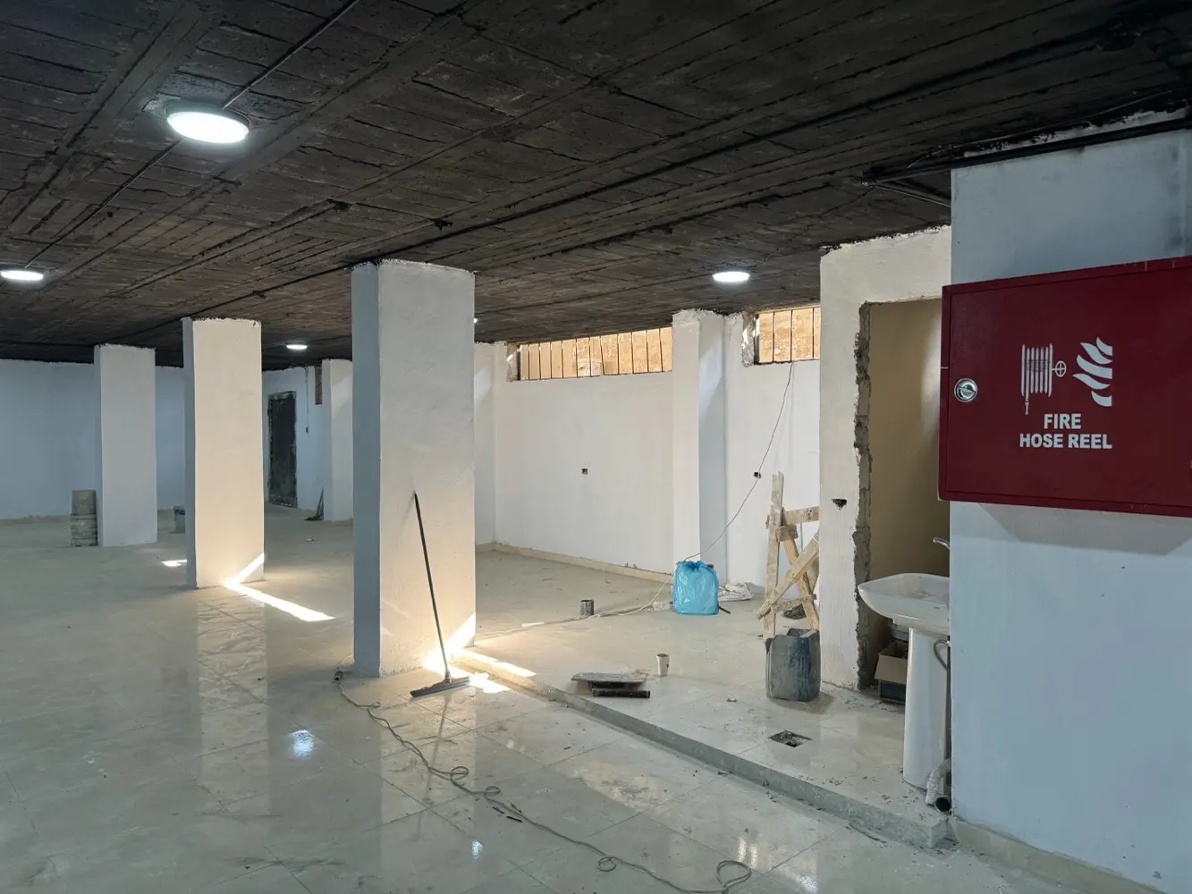 تسوية مساحة 400 متر مفتوحة /  شارع اربد الحصن الرئيسي