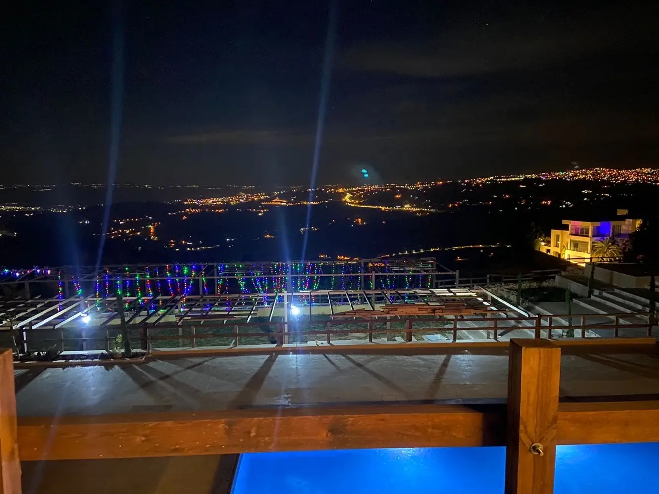 فبلا مودرن حديثة البناء