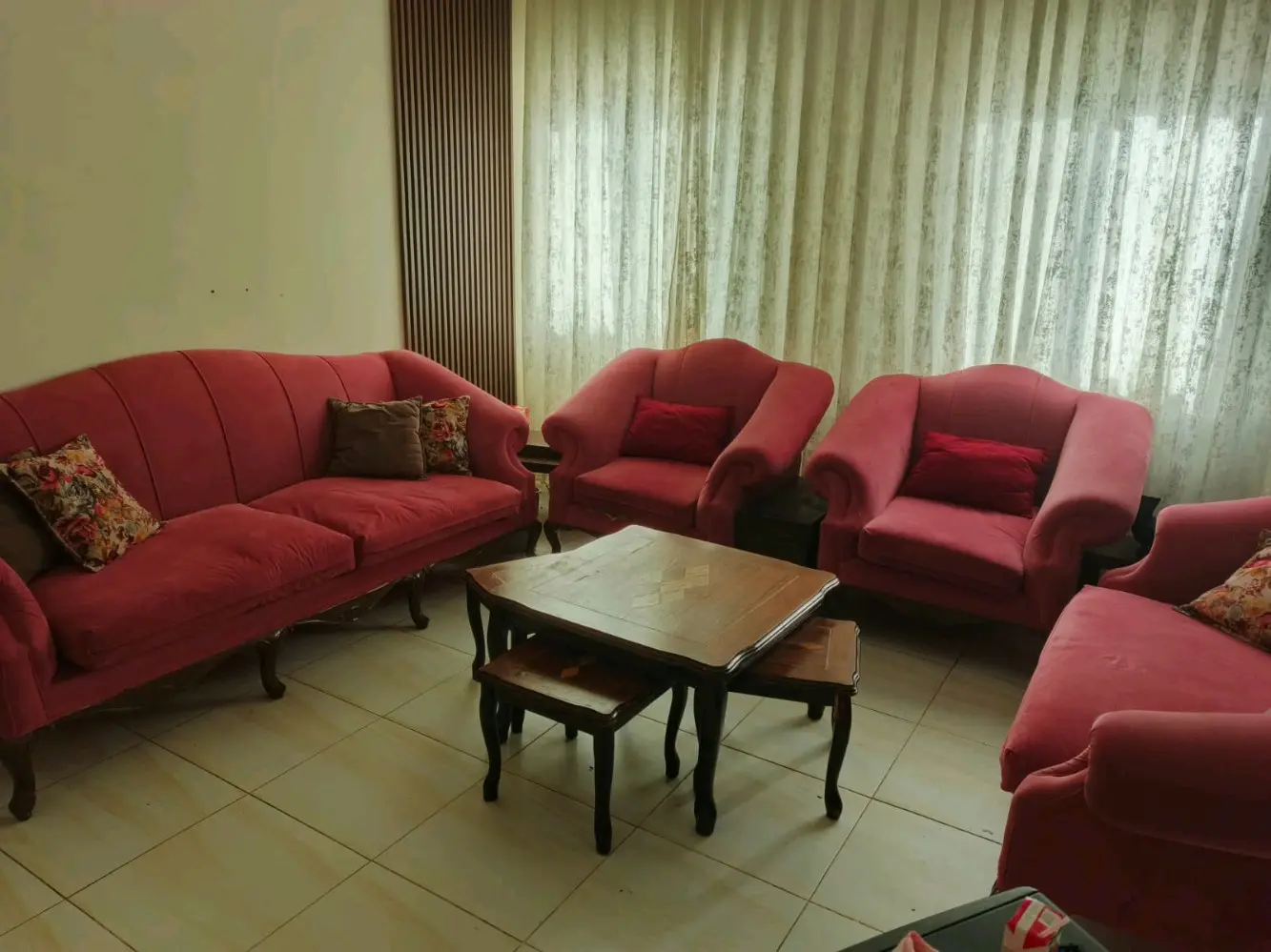 طقم كنب 7 مقاعد